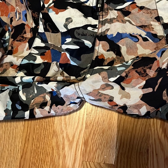 Free People Movement My Boo Pant Camo Cargo Zipper Size Small NWT - Picture 11 of 16